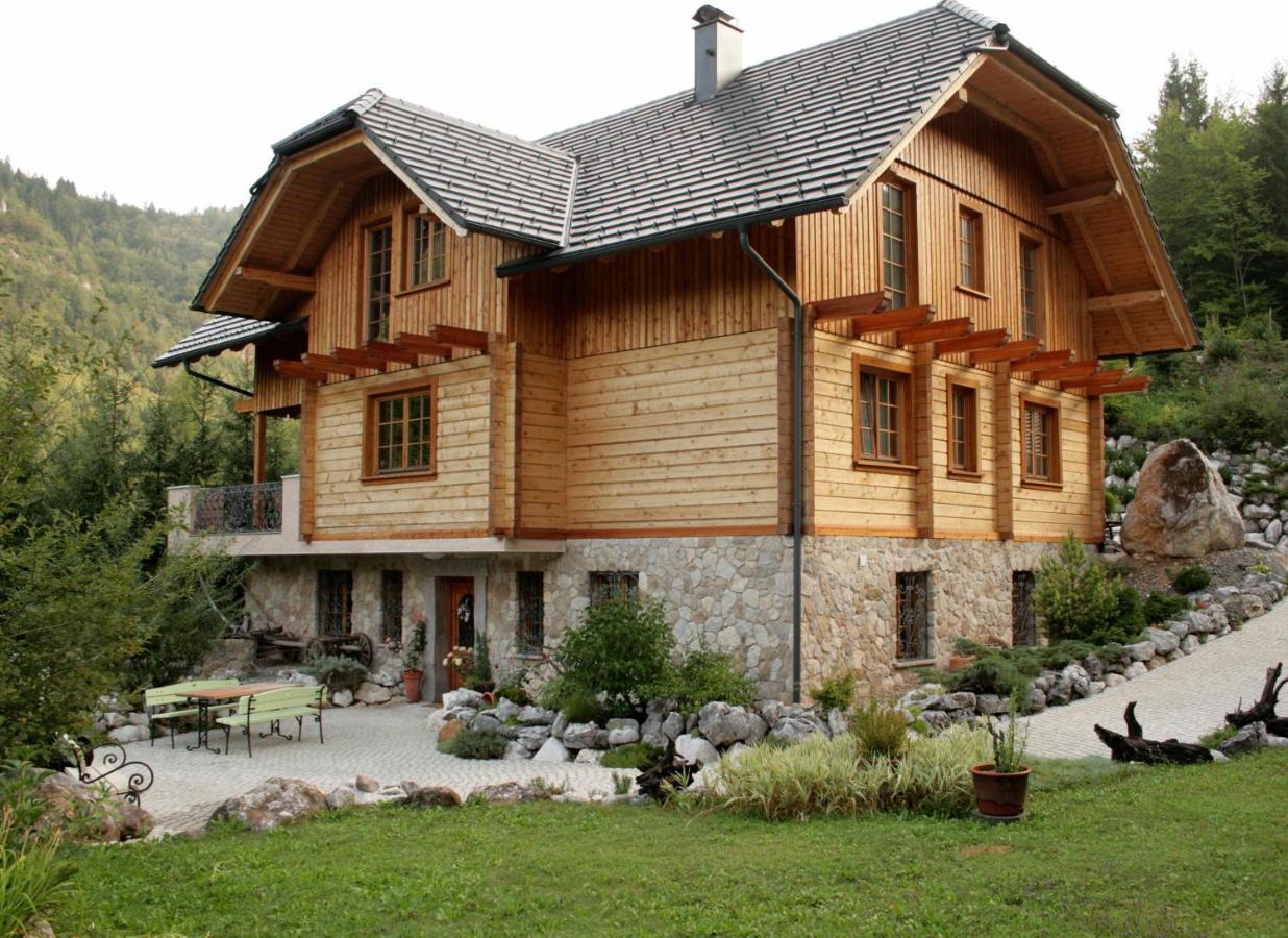 Apartment Pod Skalco Jesenice Eksteriør billede