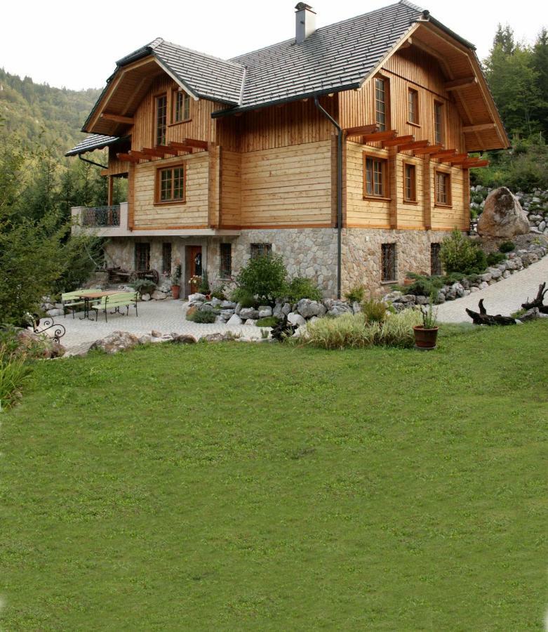 Apartment Pod Skalco Jesenice Eksteriør billede