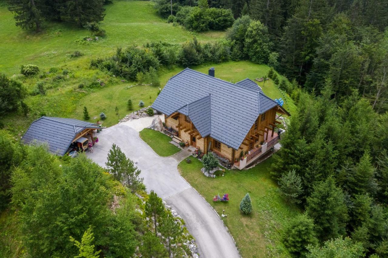 Apartment Pod Skalco Jesenice Eksteriør billede