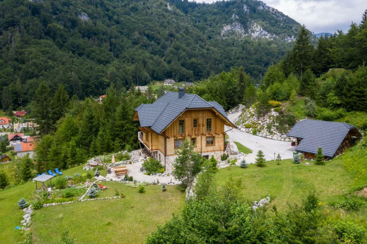 Apartment Pod Skalco Jesenice Eksteriør billede